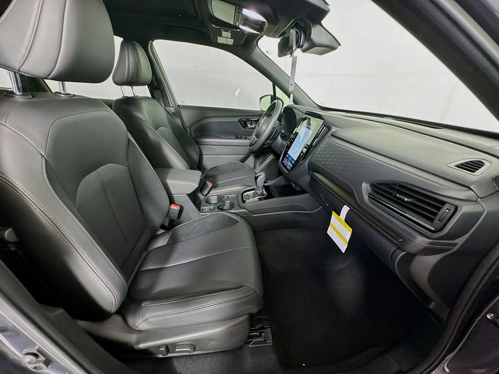 Used 2025 Subaru Forester Touring image 35