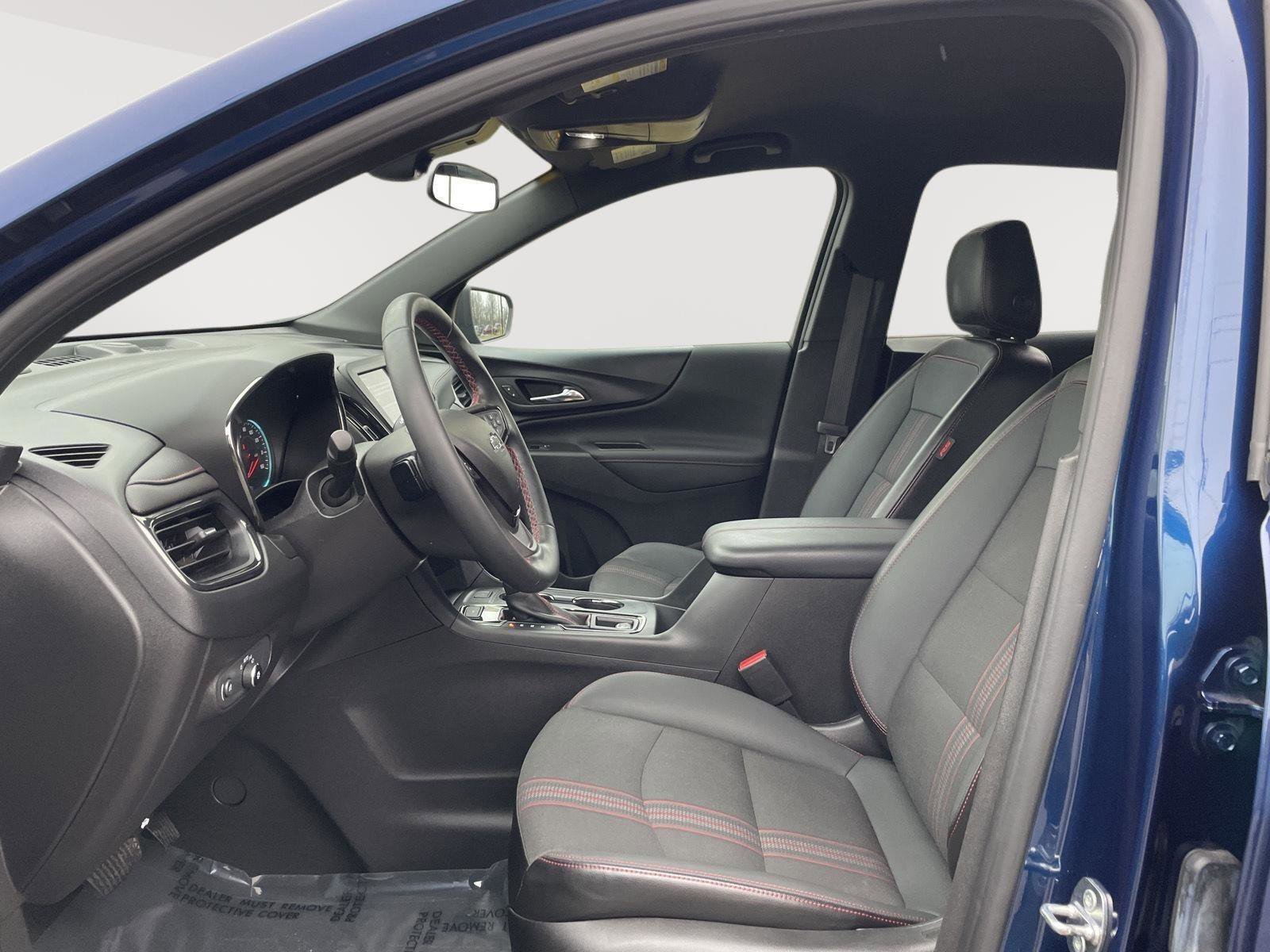 Used 2023 Chevrolet Equinox RS image 21