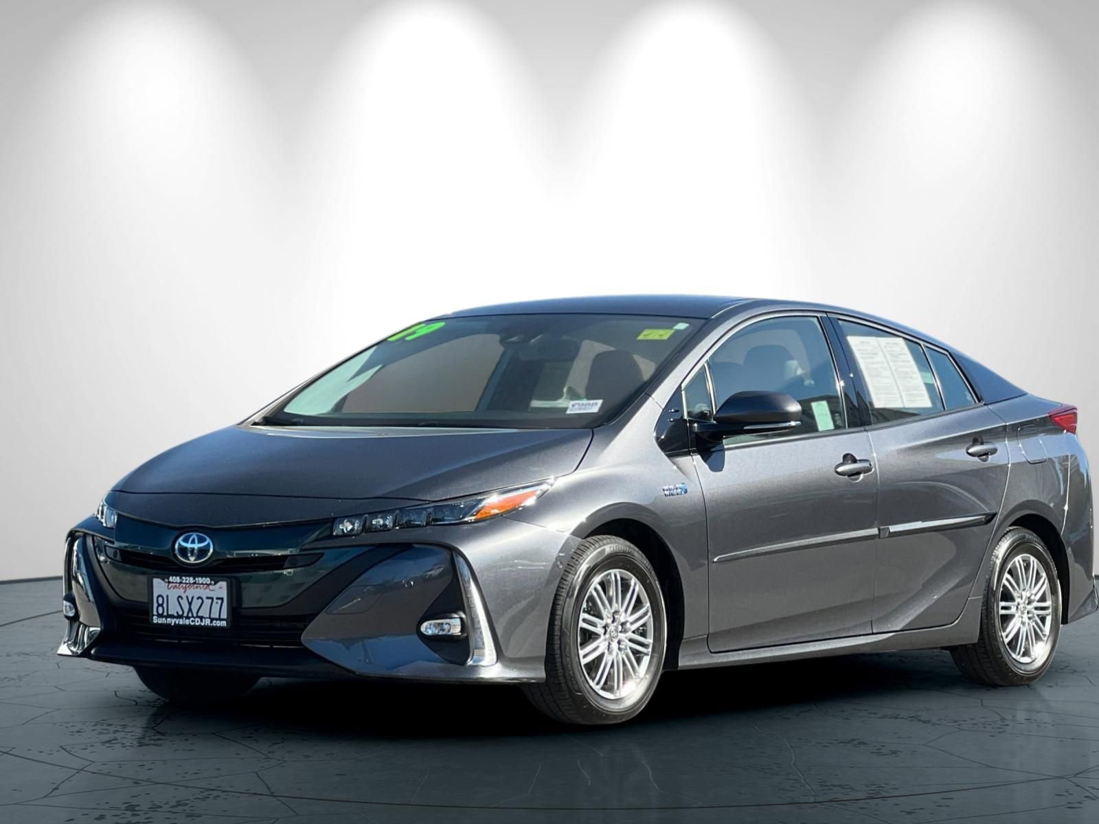 Used 2019 Toyota Prius Prime Advanced FWD image 8