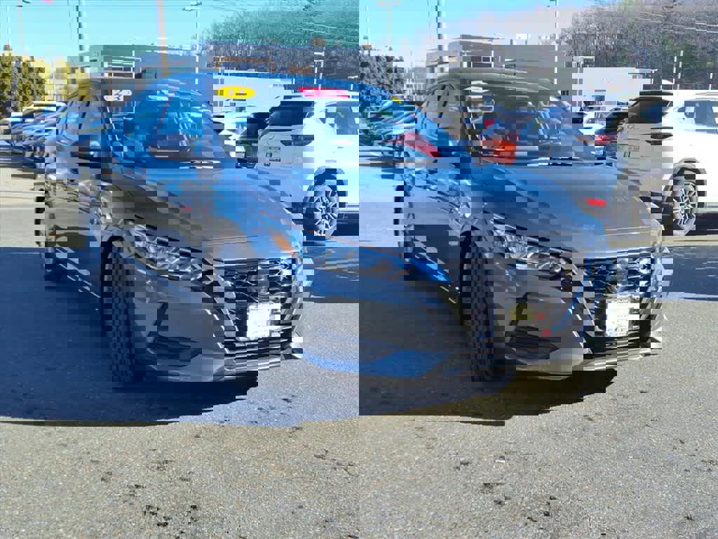 Certified 2023 Nissan Sentra S image 3