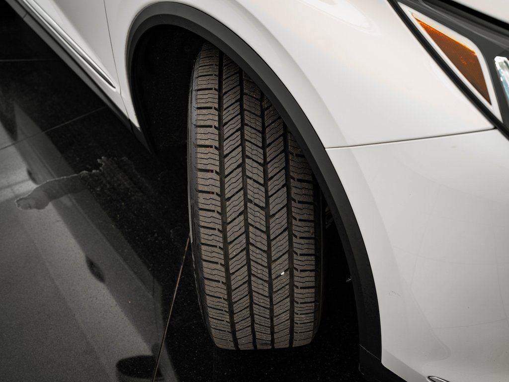 Certified 2023 Acura MDX FWD w/ Technology Package image 53