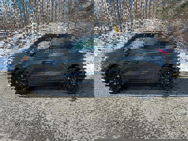 Certified 2022 Ford Edge ST w/ Equipment Group 401A image 4