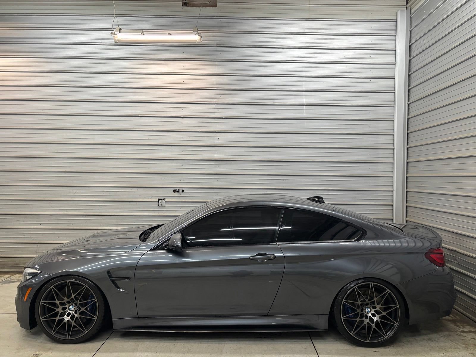 Used 2020 BMW M4 Coupe w/ Competition Package RWD image 8