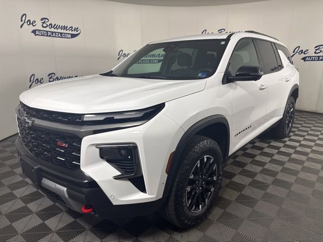 Used 2024 Chevrolet Traverse Z71 w/ Enhanced Driving Package image 3