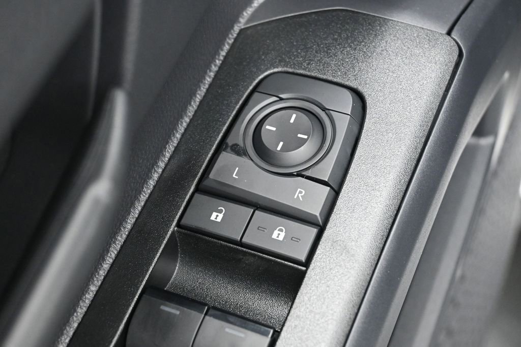 Used 2026 Toyota 4Runner SR5 AWD/4WD image 11