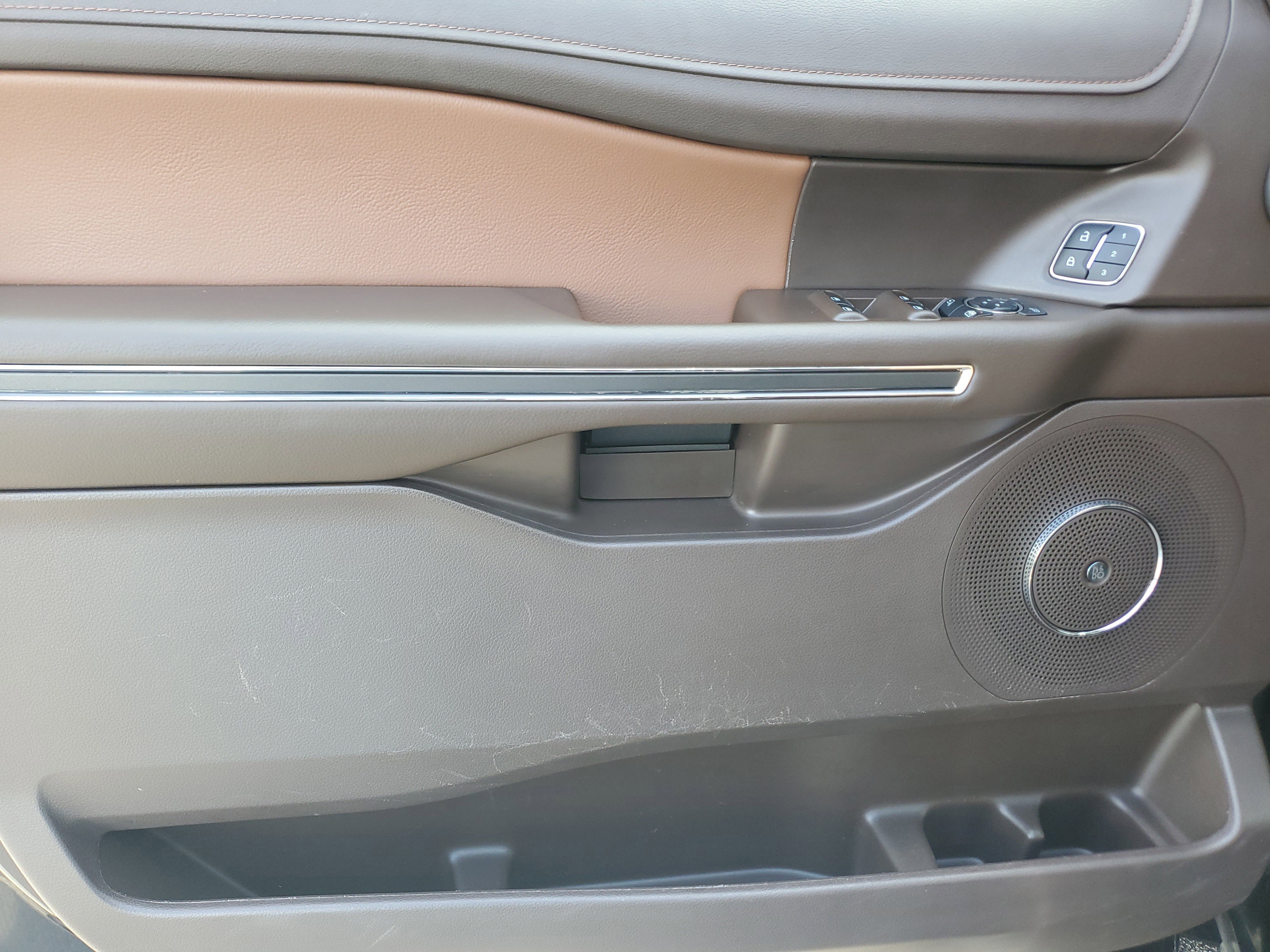 Used 2024 Ford Expedition King Ranch image 24