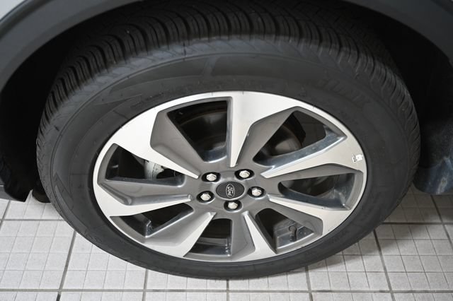 Used 2024 Ford Escape Platinum AWD/4WD image 18