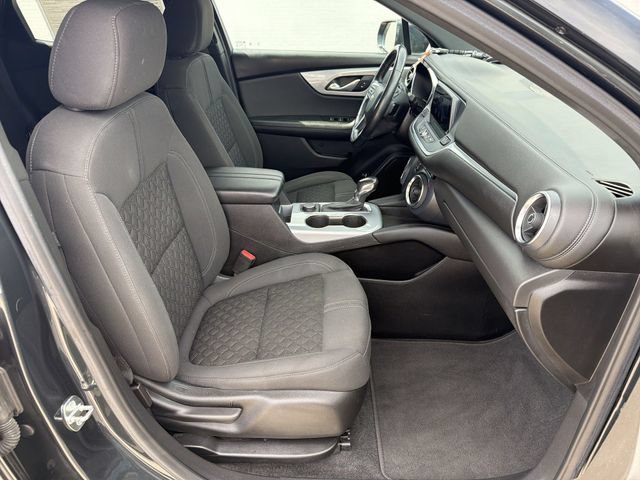 Used 2020 Chevrolet Blazer LT FWD image 25
