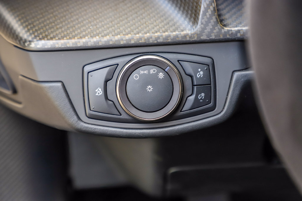 Used 2017 Ford GT RWD image 99