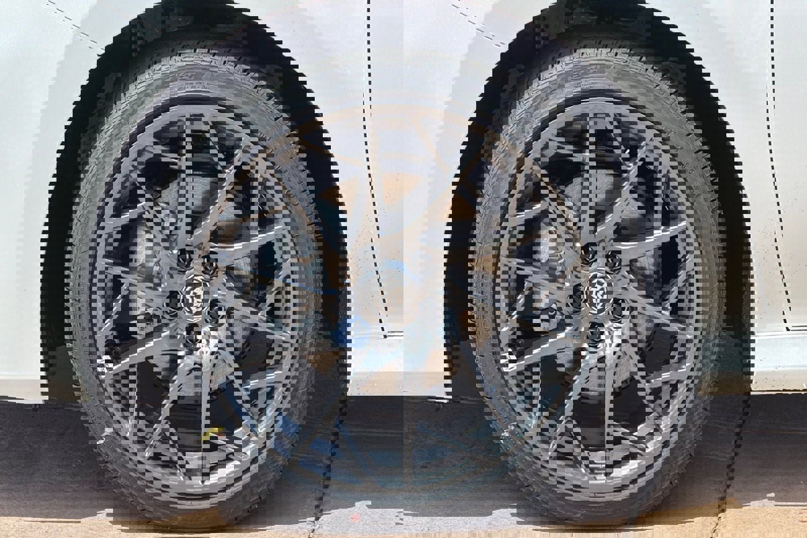 New 2026 Toyota Camry XLE AWD/4WD image 33