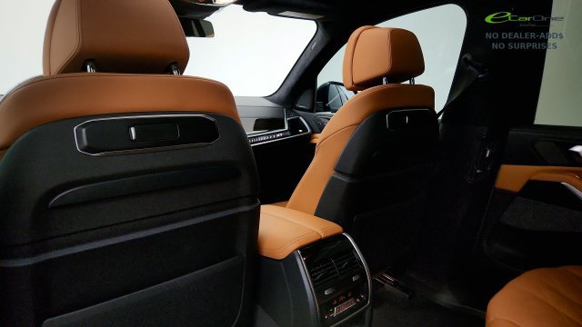 Used 2023 BMW X7 xDrive40i w/ Executive Package AWD/4WD image 48