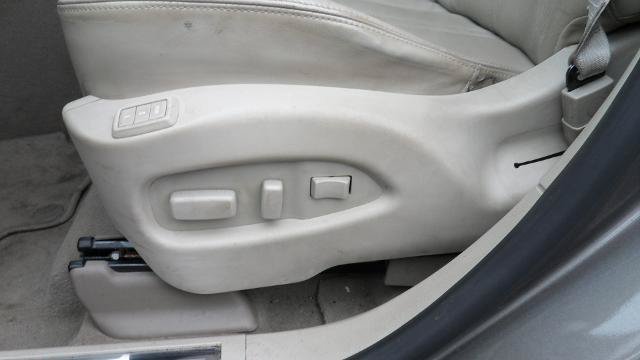 Used 2011 Cadillac SRX Performance AWD/4WD image 24