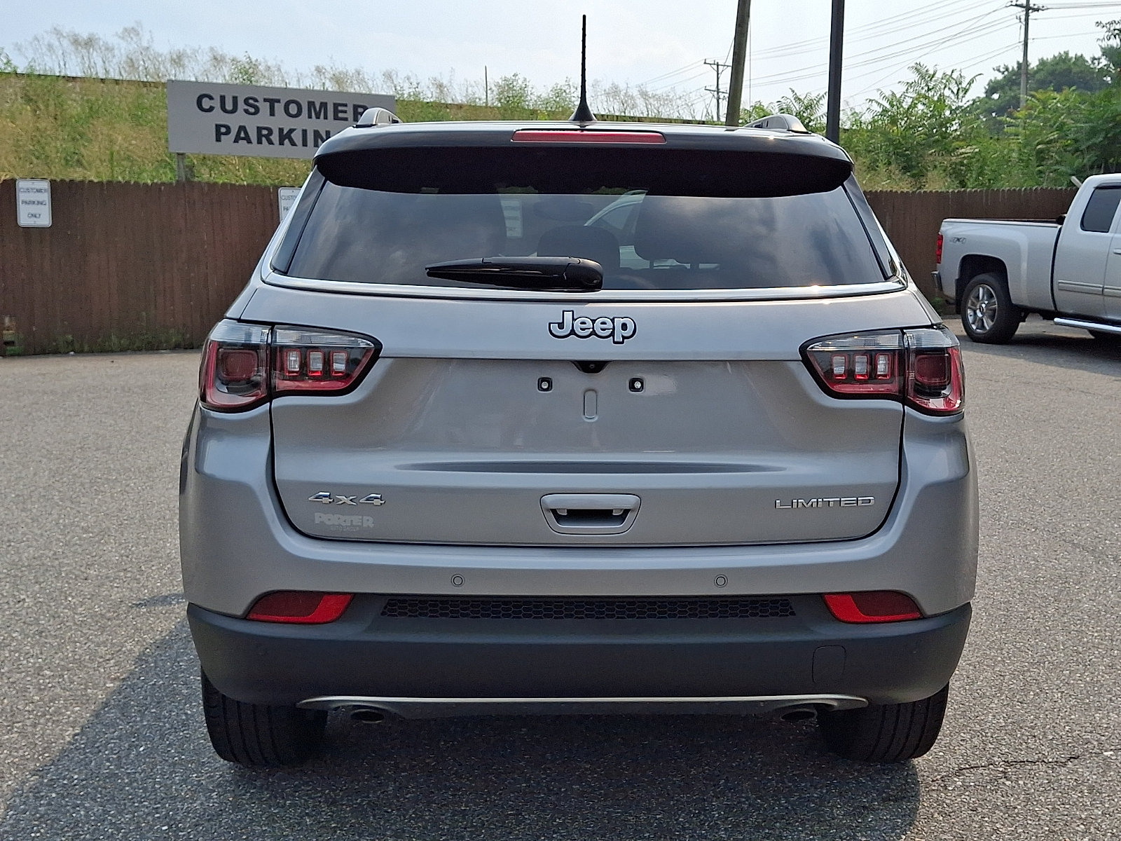 Used 2023 Jeep Compass Limited AWD/4WD image 5
