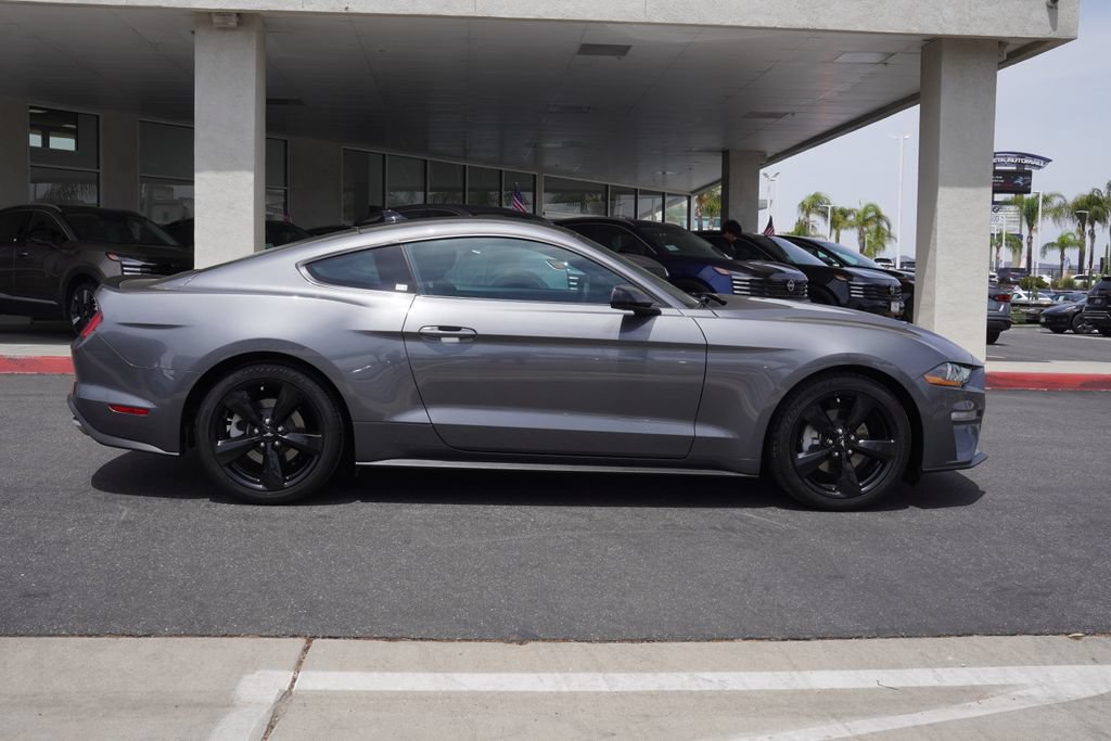 Used 2022 Ford Mustang Coupe w/ Equipment Group 101A RWD image 3