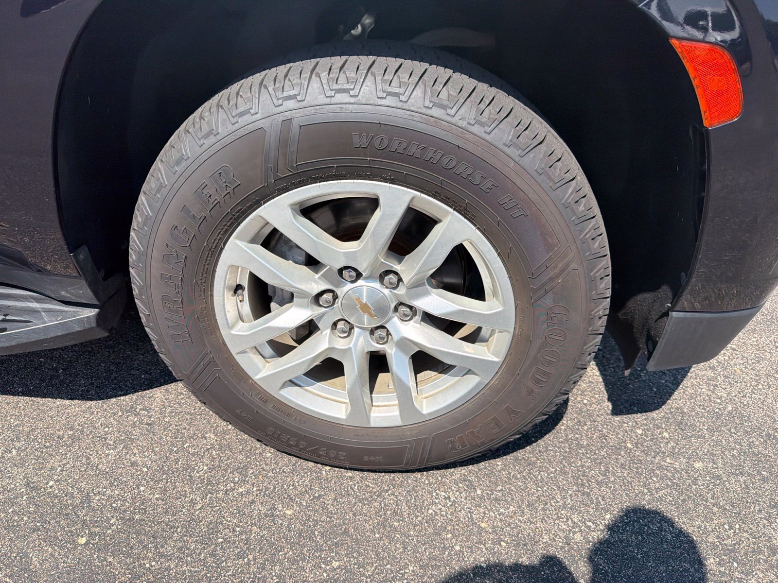Used 2024 Chevrolet Tahoe LT AWD/4WD image 33