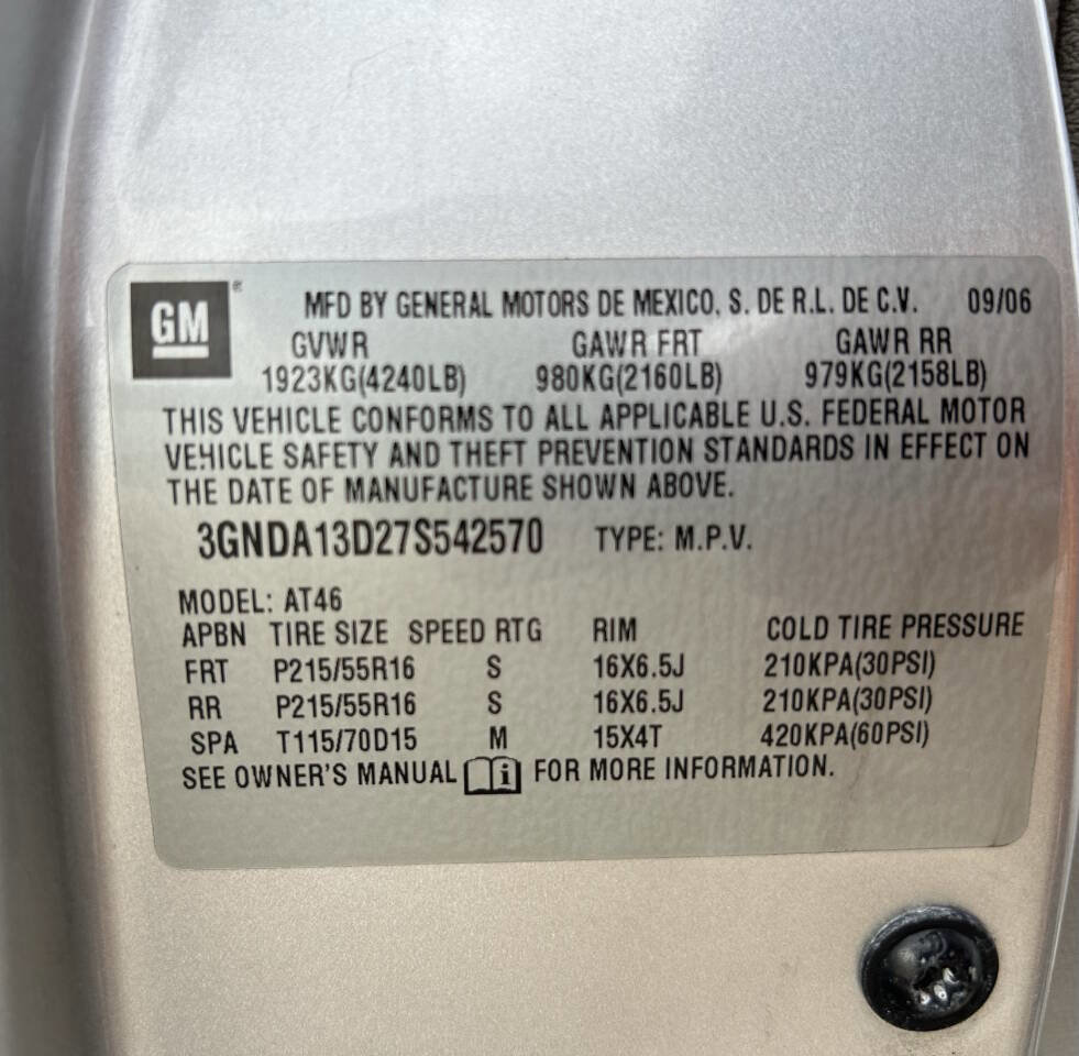 Used 2007 Chevrolet HHR LS image 26