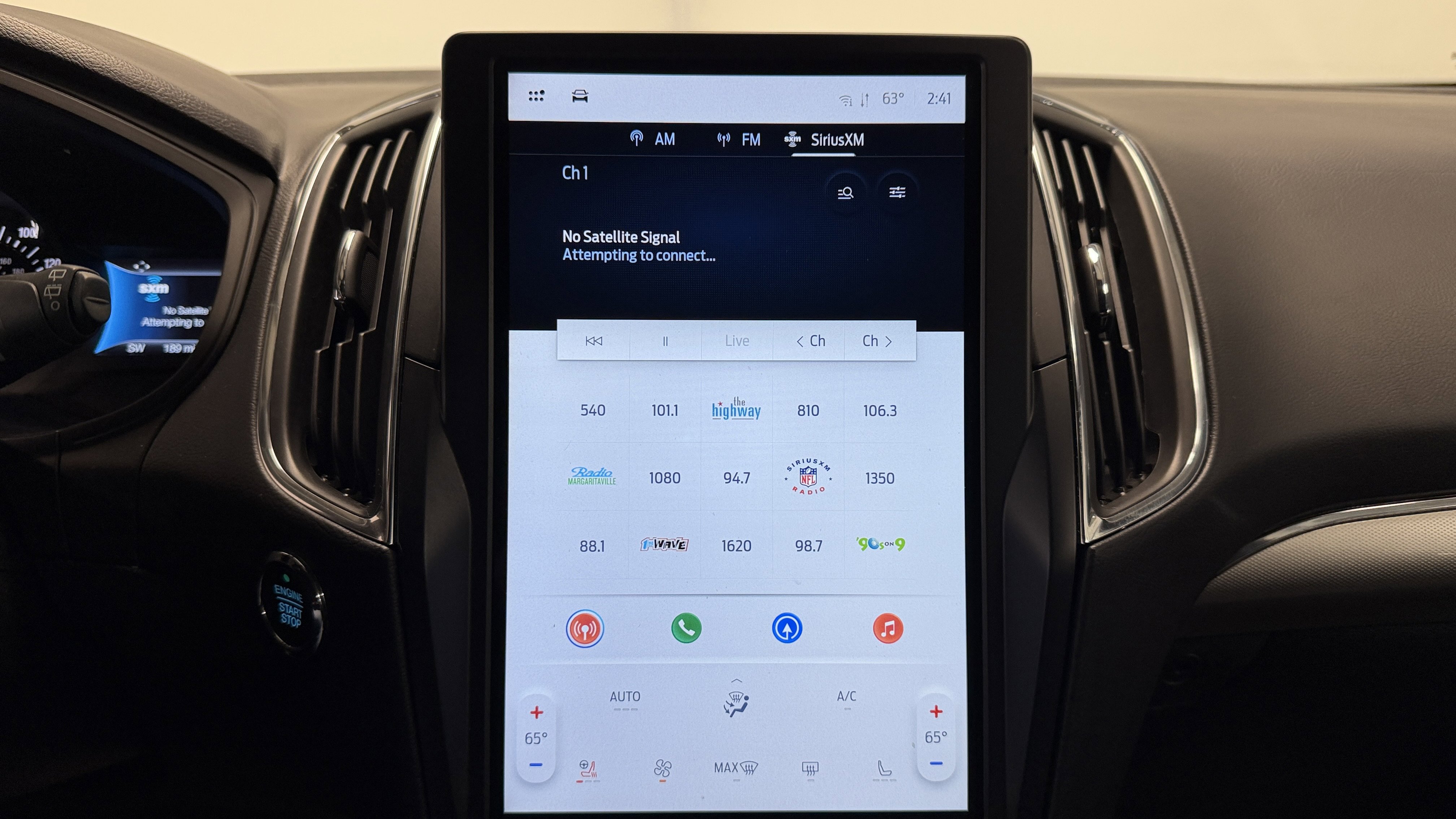 Used 2024 Ford Edge ST w/ Equipment Group 401A image 10