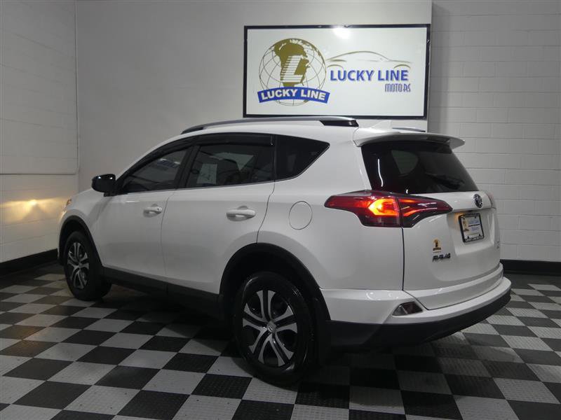 Used 2018 Toyota RAV4 LE w/ All Weather Liner Package image 11