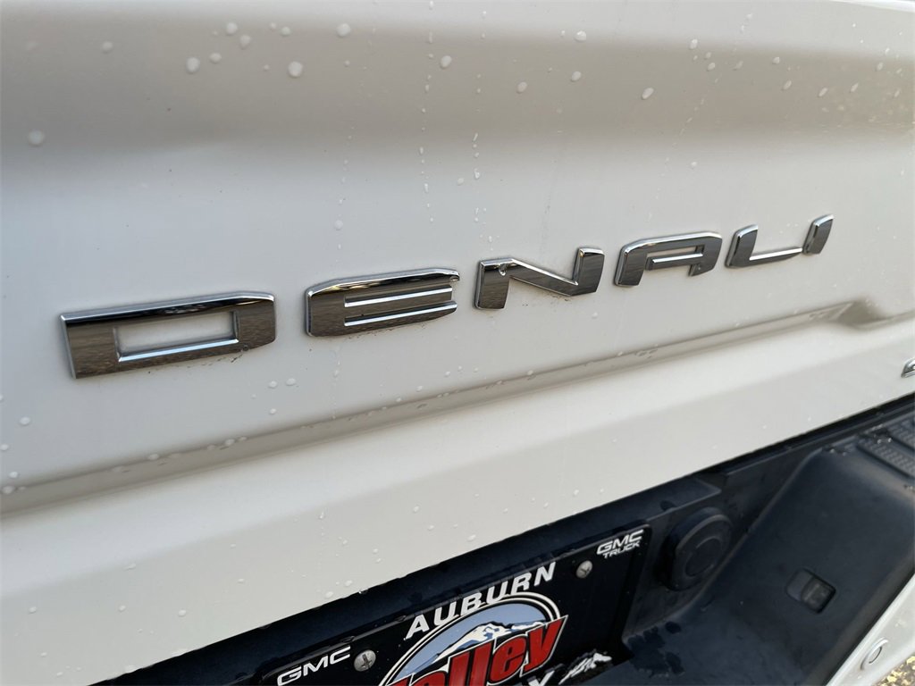 Used 2021 GMC Sierra 3500 Denali w/ Denali Ultimate Package image 33
