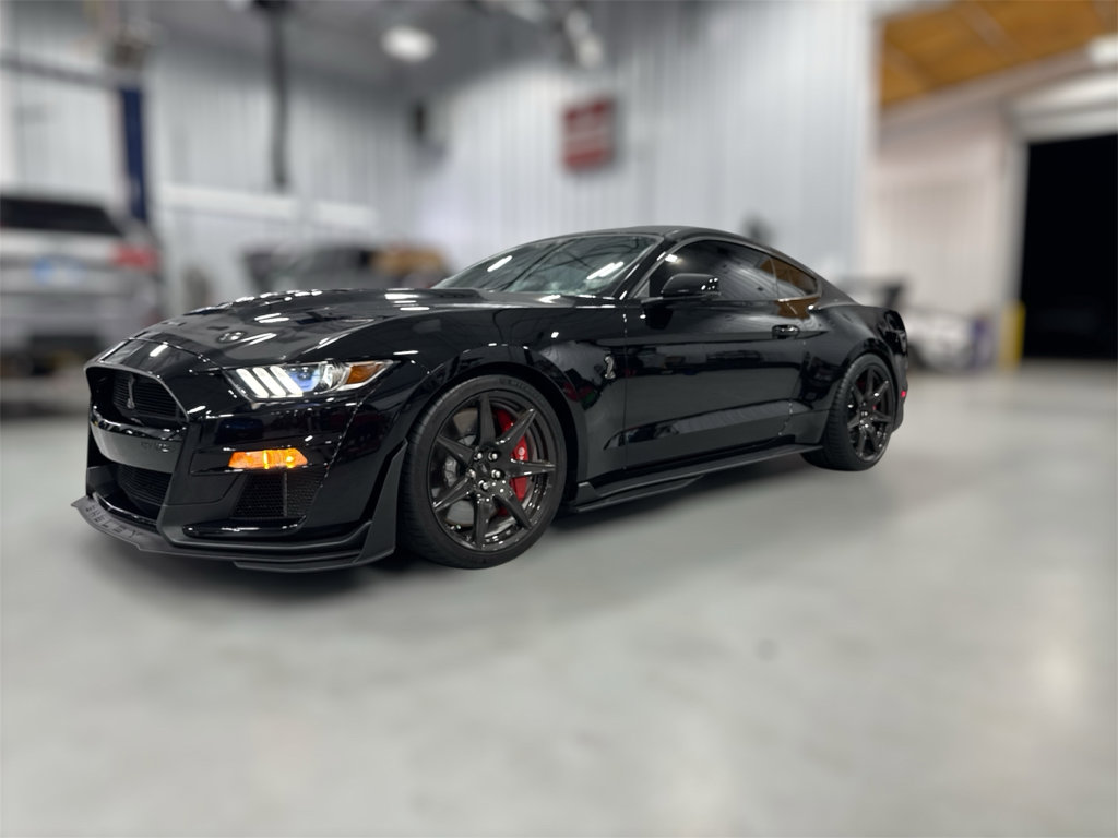 Used 2021 Ford Mustang Shelby GT500 w/ Carbon Fiber Track Pack