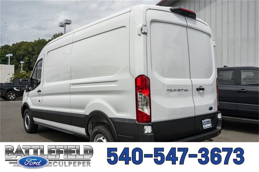 New 2025 Ford Transit 250 148 Medium Roof image 5