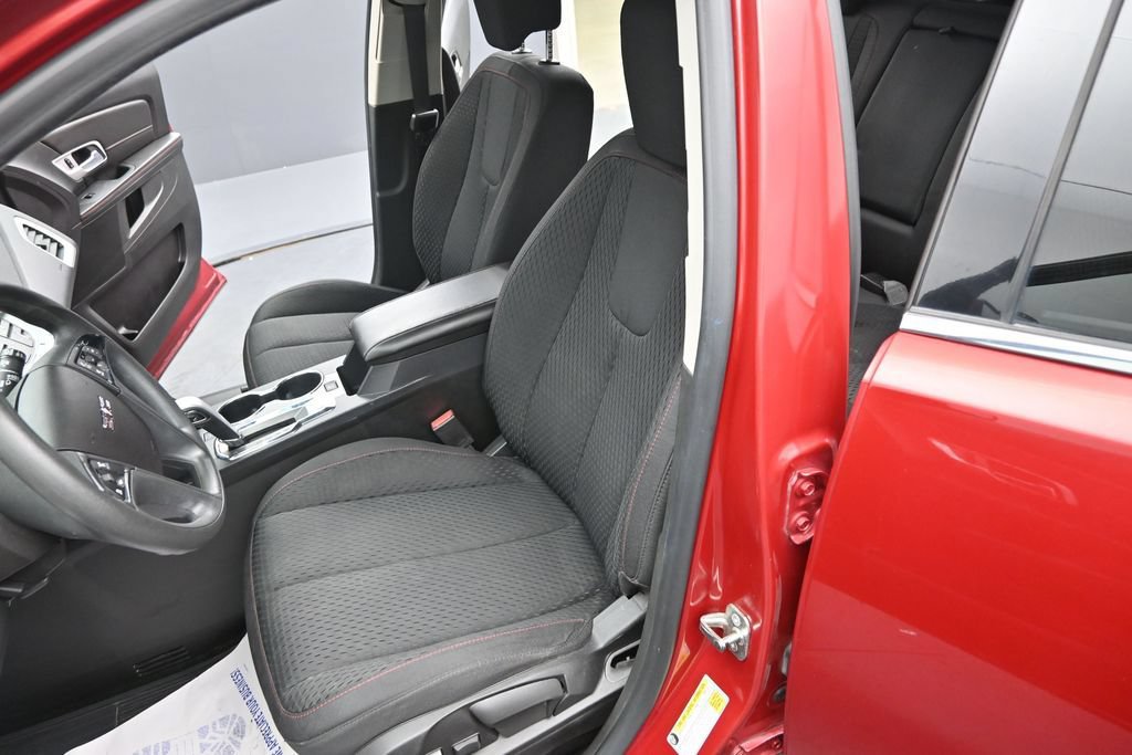 Used 2015 GMC Terrain SLE FWD image 19