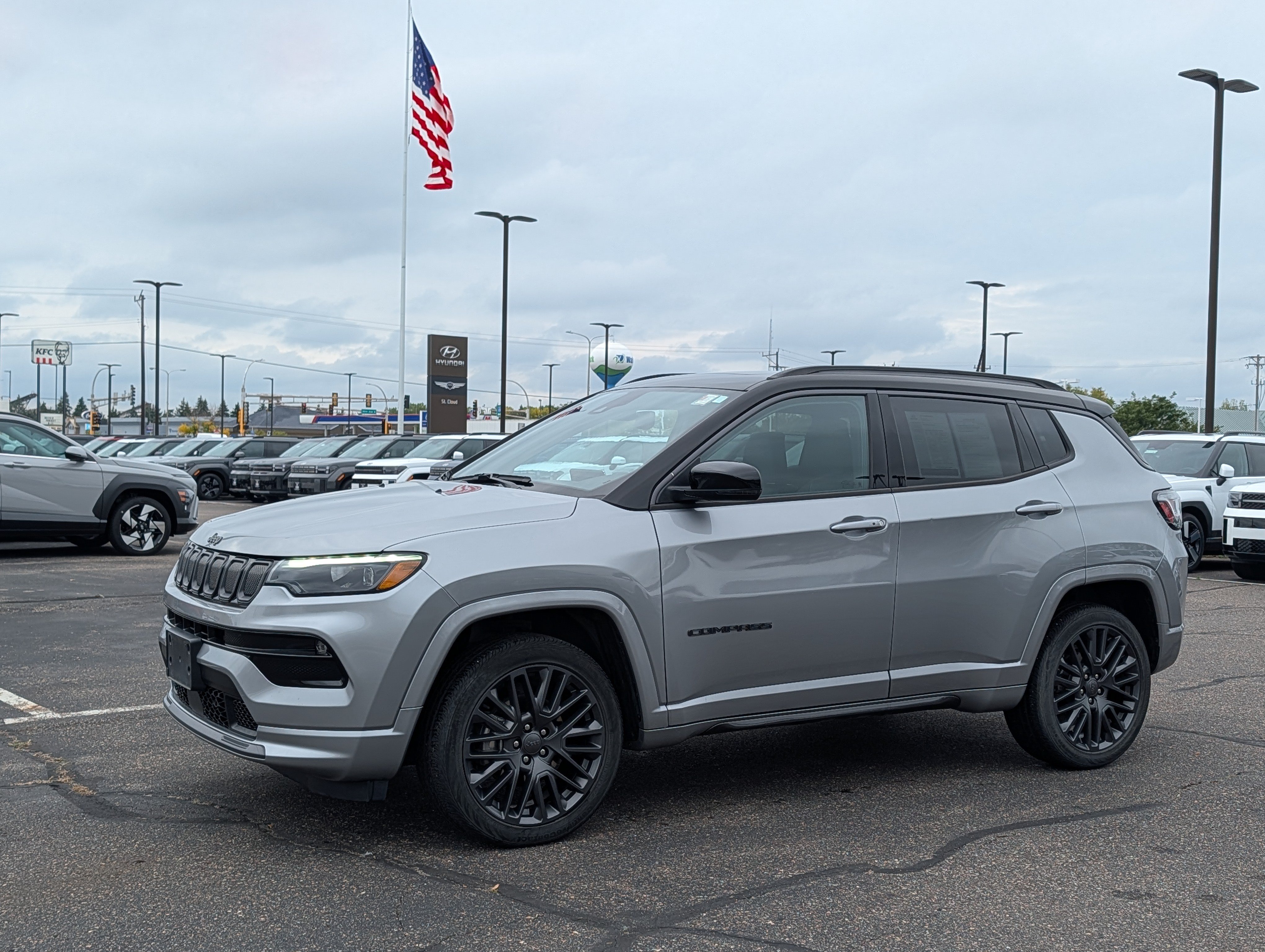 Used 2022 Jeep Compass High Altitude AWD/4WD image 1