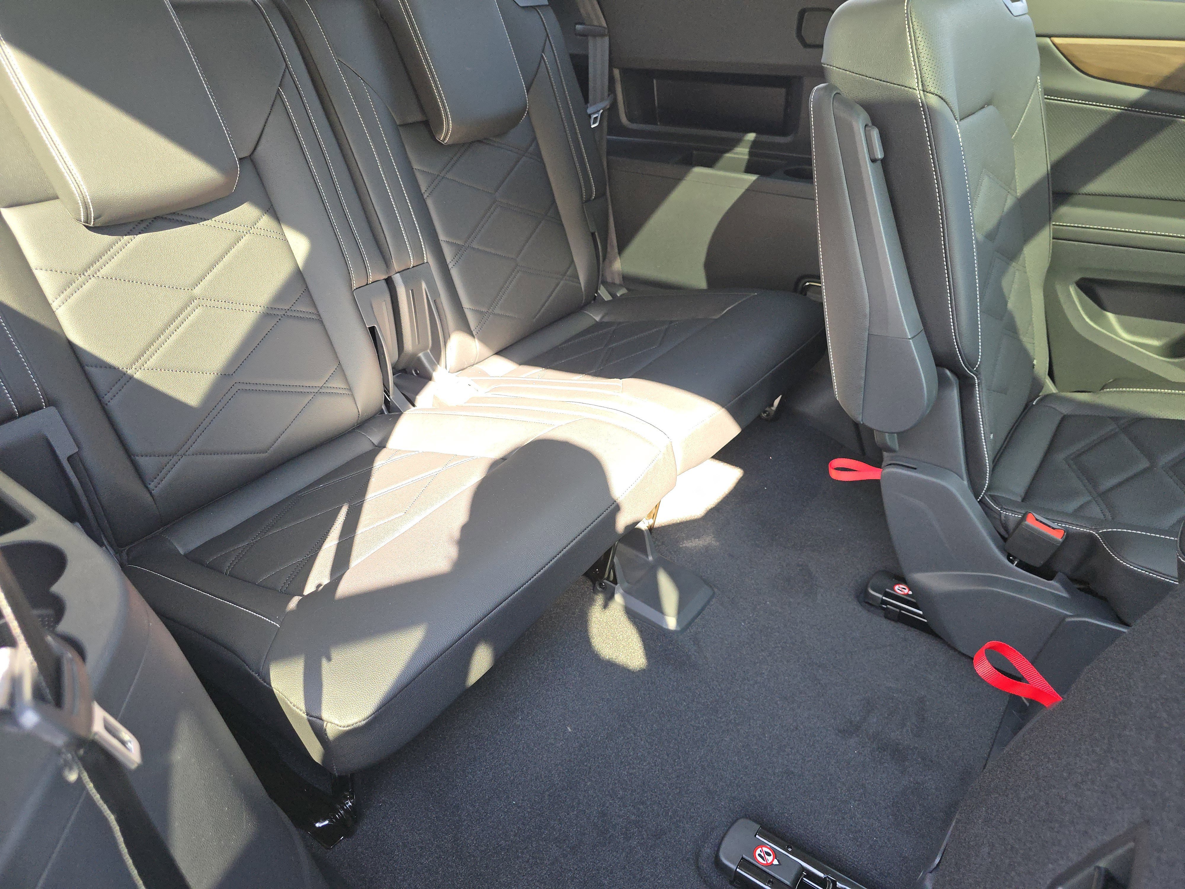 New 2026 Volkswagen Atlas SE image 19