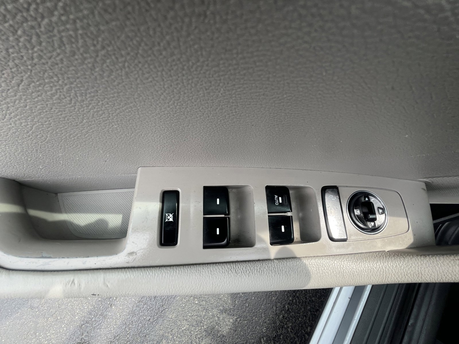 Used 2017 Hyundai Sonata SE image 18