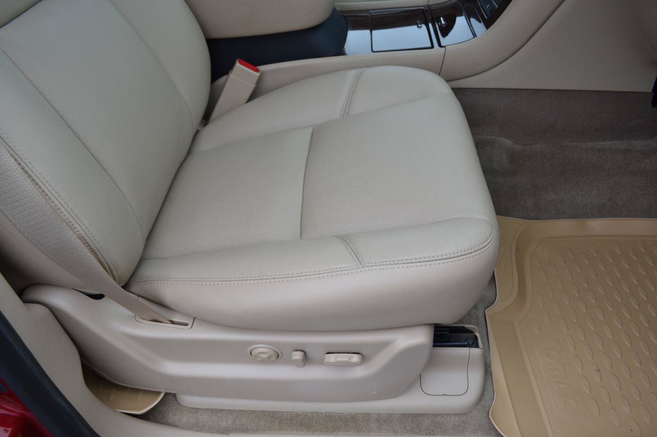 Used 2014 Cadillac Escalade Premium AWD/4WD image 37