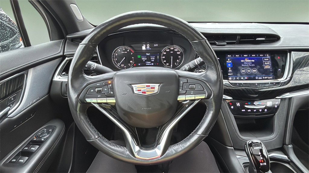 Used 2020 Cadillac XT6 Premium Luxury image 17