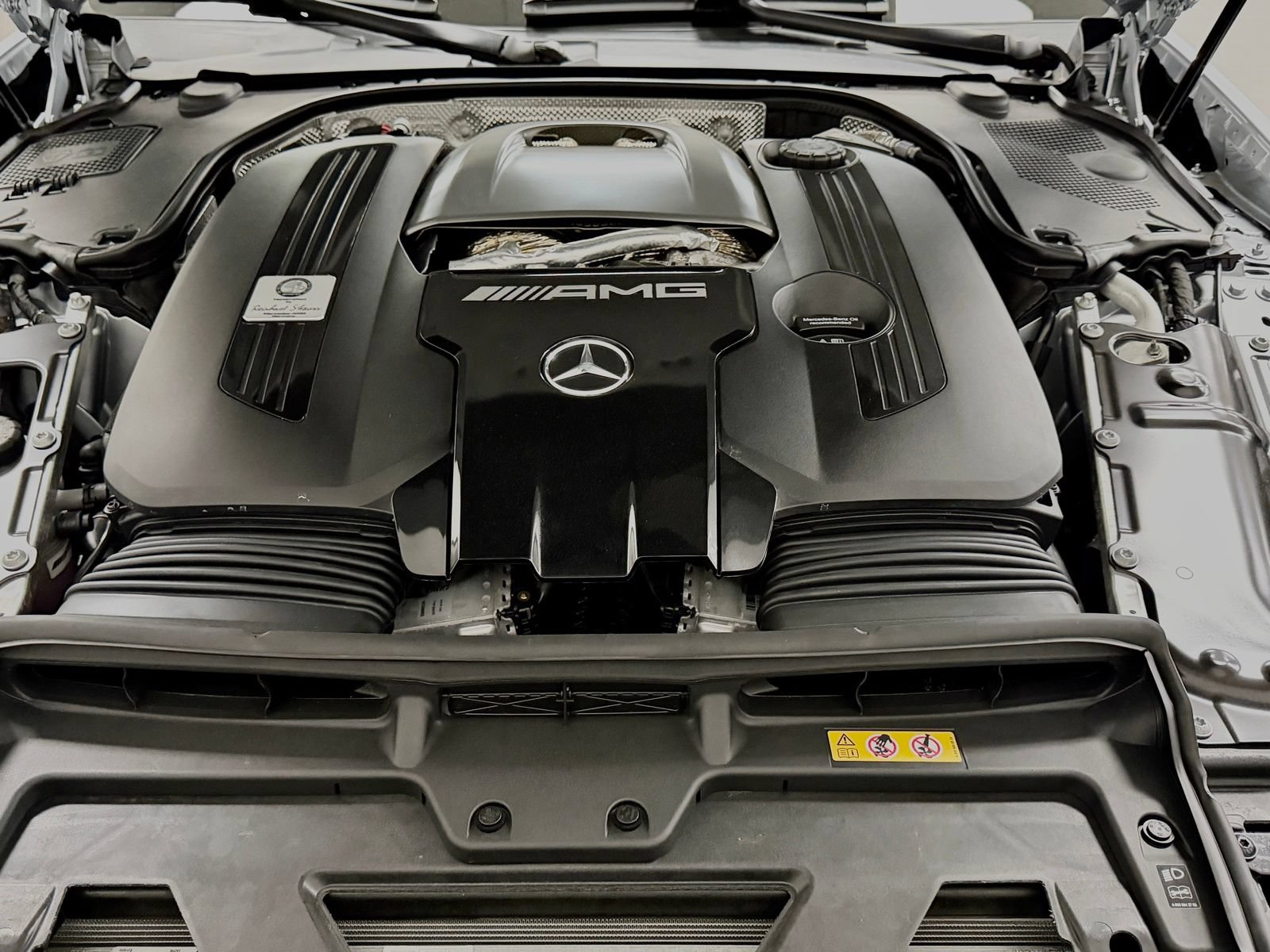 Used 2024 Mercedes-Benz SL 63 AMG 4MATIC image 34