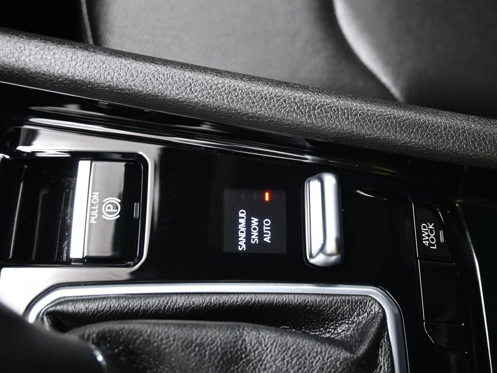 Used 2026 Jeep Compass Limited image 39