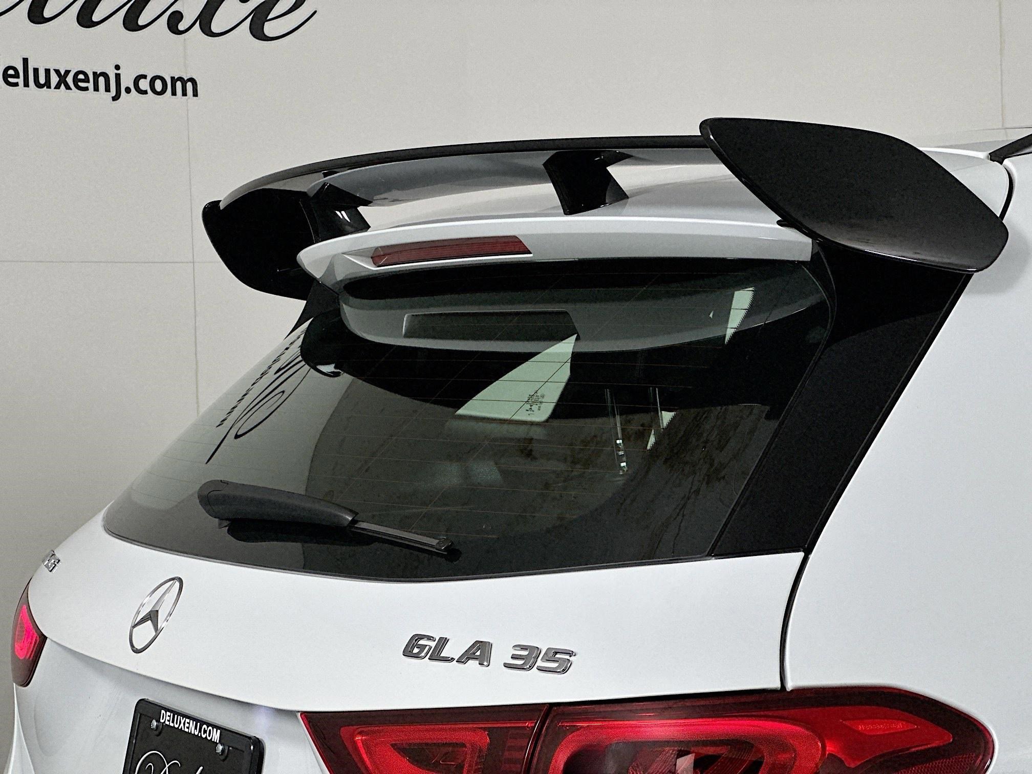 Used 2021 Mercedes-Benz GLA 35 AMG 4MATIC image 30