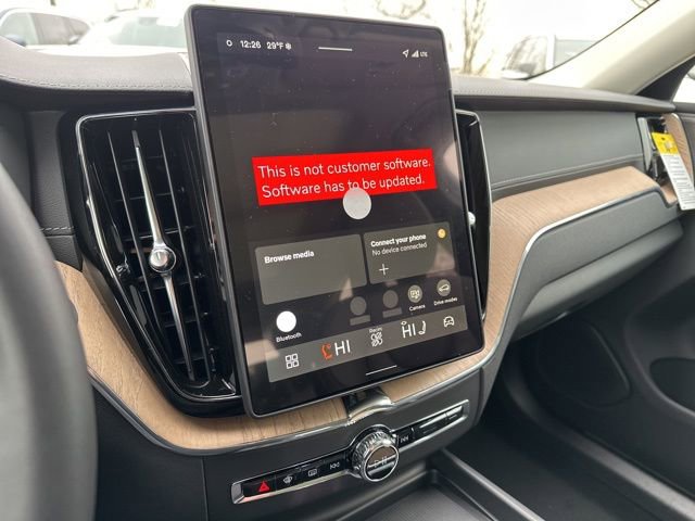 New 2026 Volvo XC60 B5 Ultra w/ Climate Package image 15