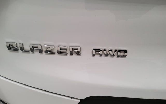 Used 2021 Chevrolet Blazer LT image 41