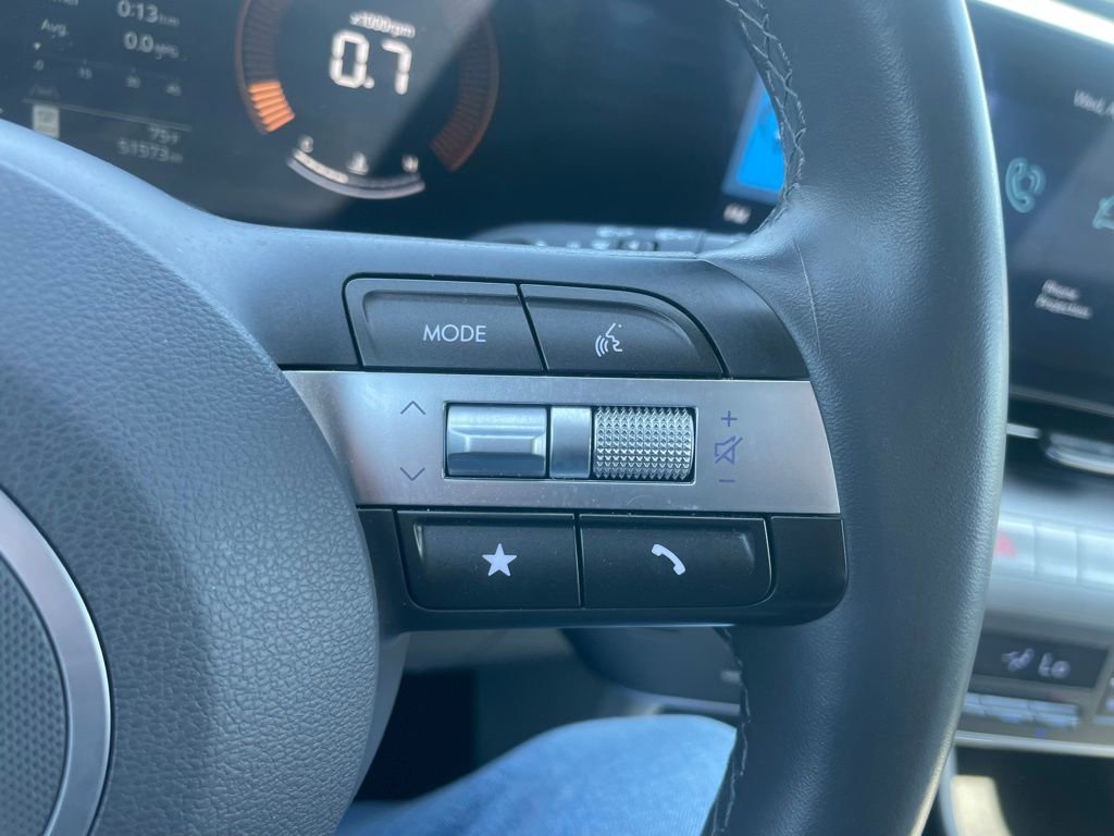 Used 2024 Hyundai Kona SEL AWD/4WD image 21
