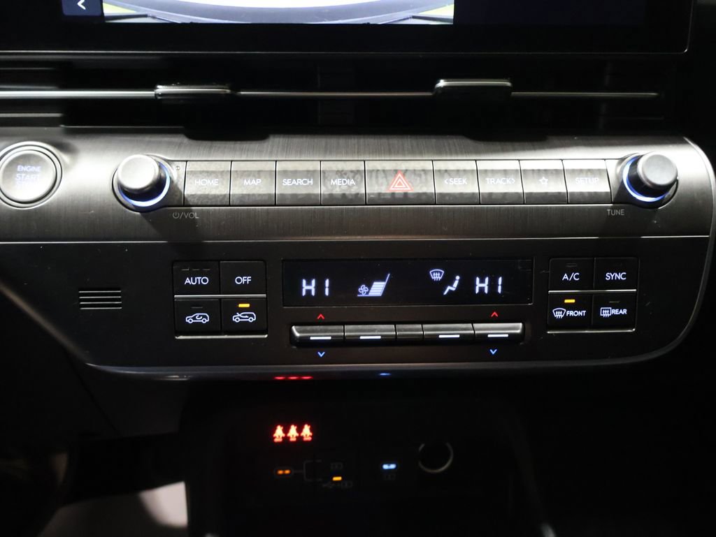 Used 2025 Hyundai Kona SEL image 27