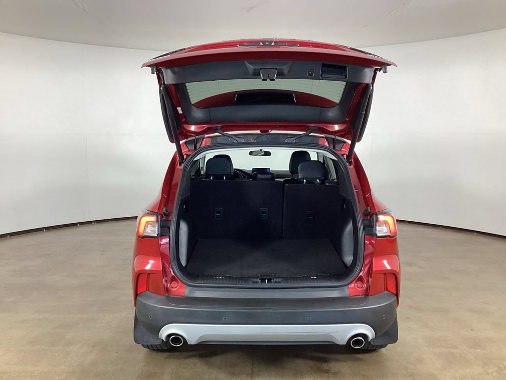 Used 2022 Ford Escape SEL w/ Technology Package AWD/4WD image 12