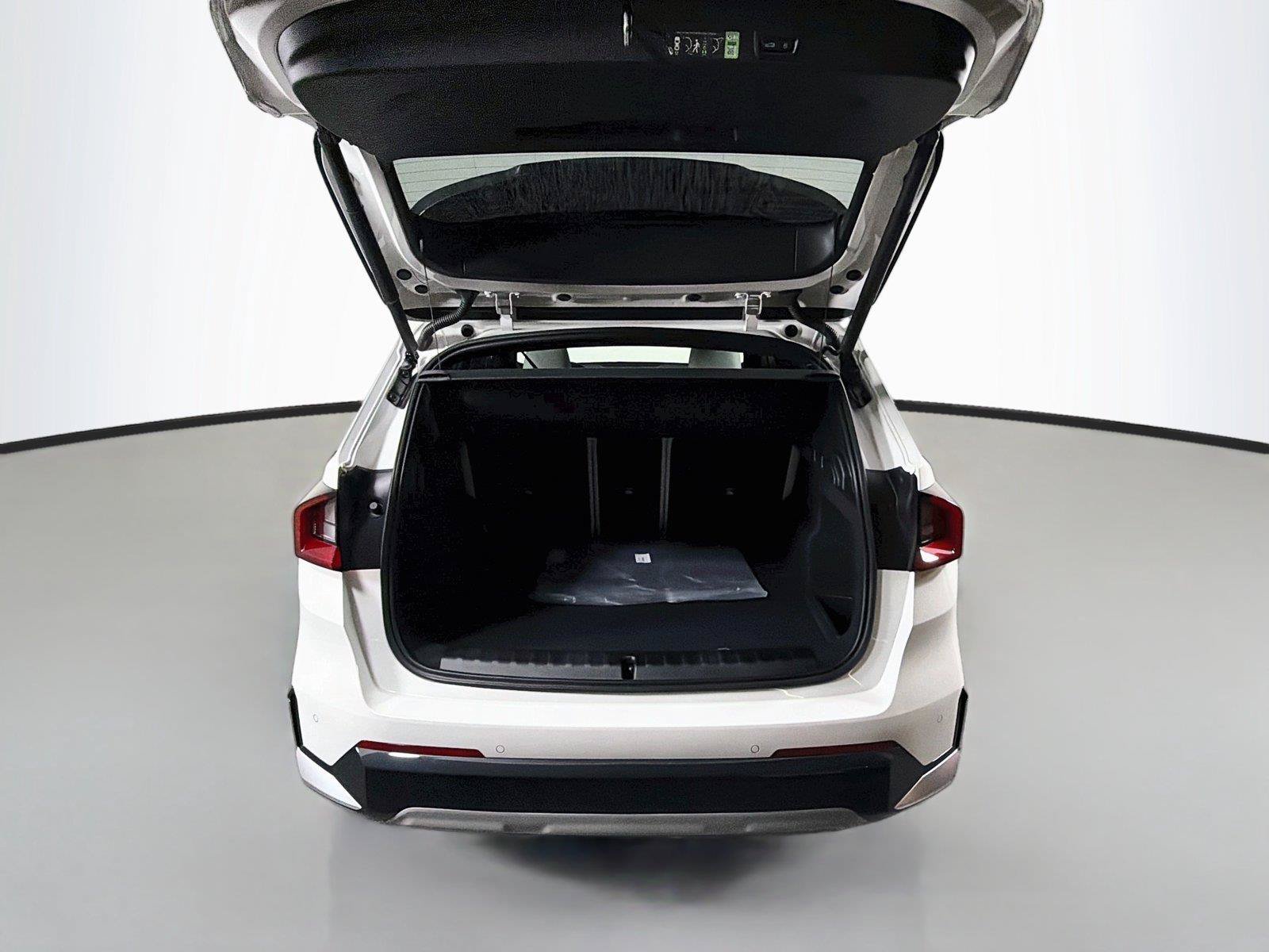 New 2027 BMW X1 xDrive28i AWD/4WD image 26