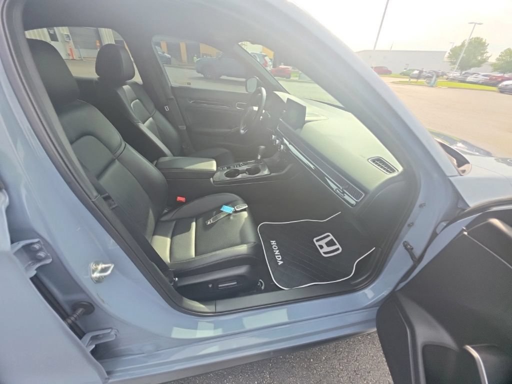 Used 2025 Honda Civic Sport Touring image 30