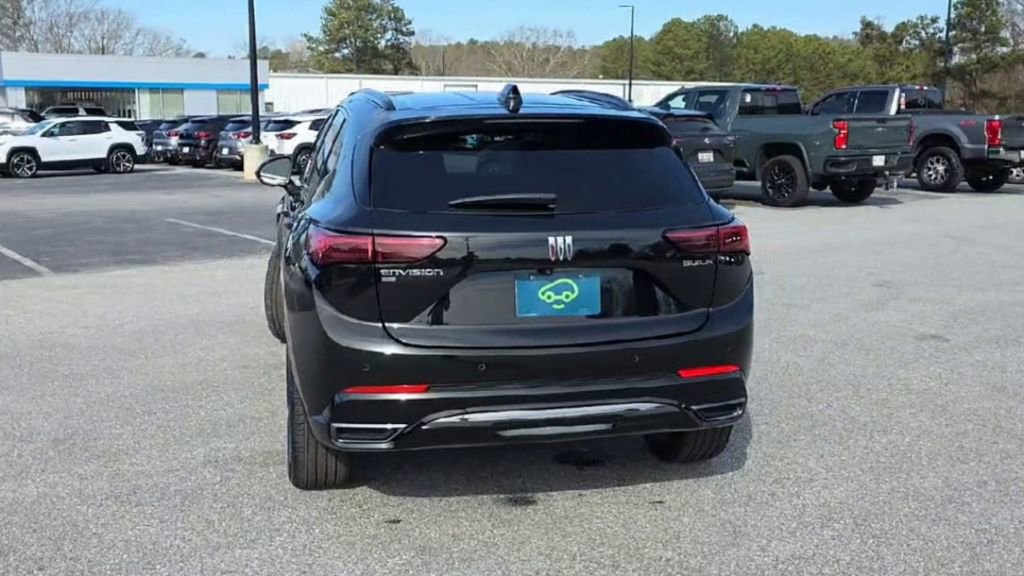 Certified 2025 Buick Envision Sport Touring image 3