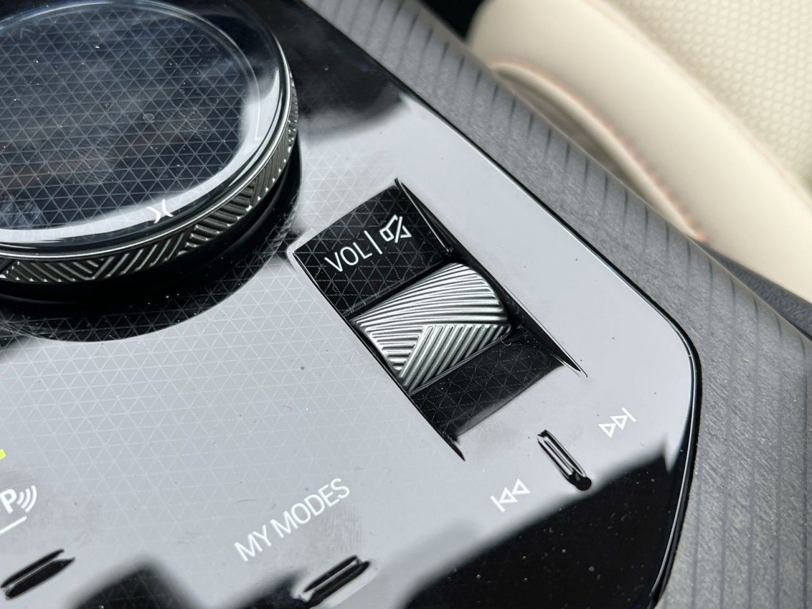 New 2026 BMW X3 xDrive30 image 18