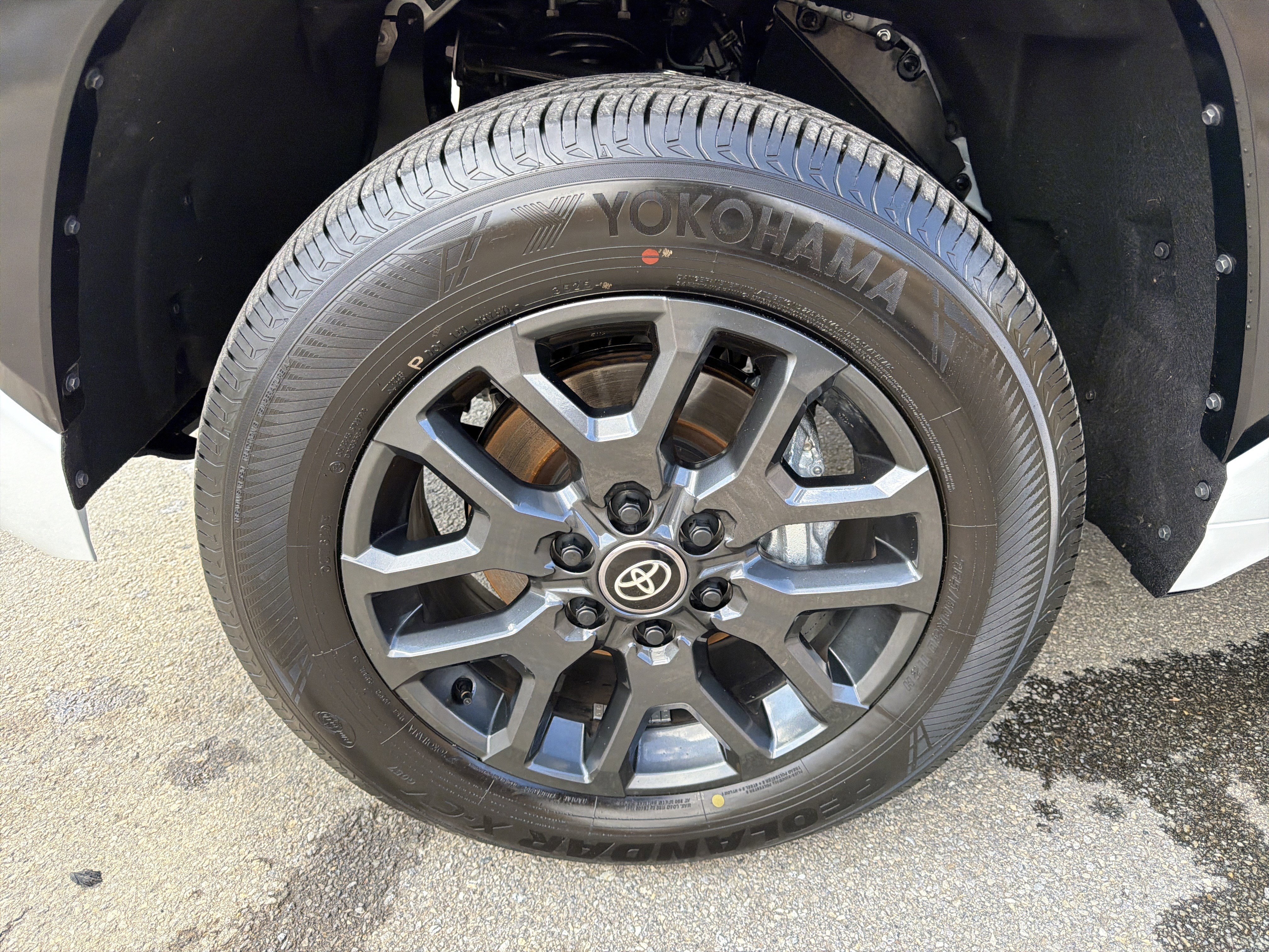 Used 2026 Toyota Tundra Platinum image 11