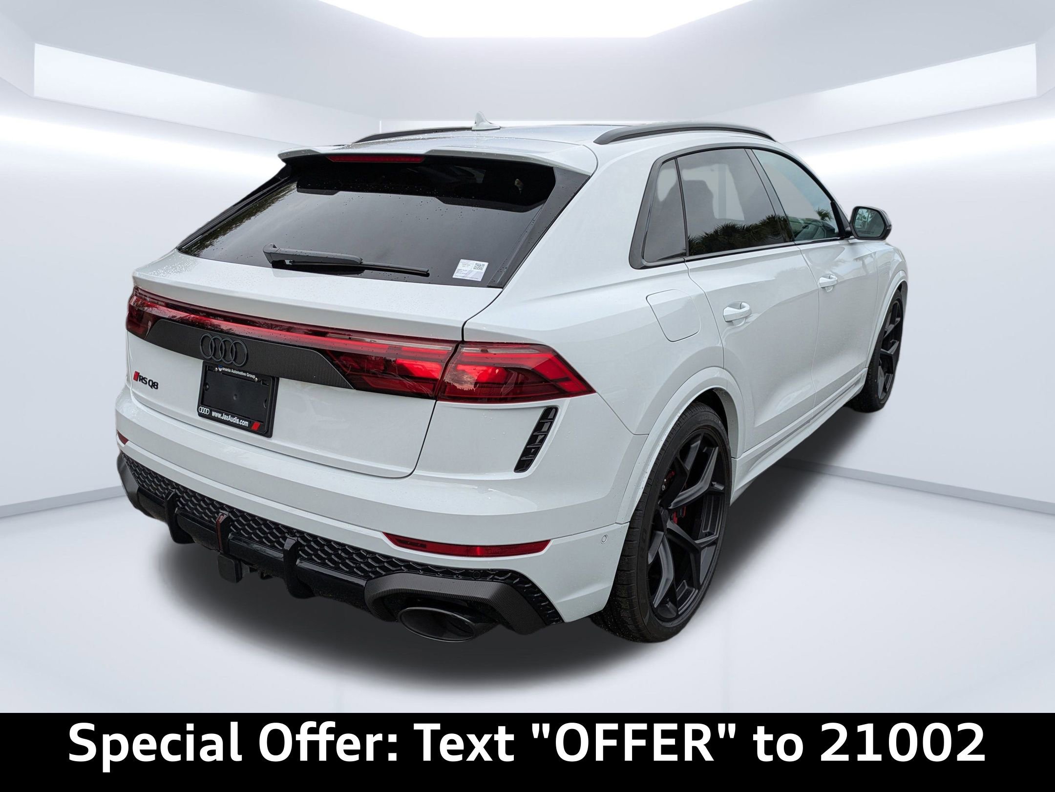 New 2026 Audi RS Q8 performance image 3