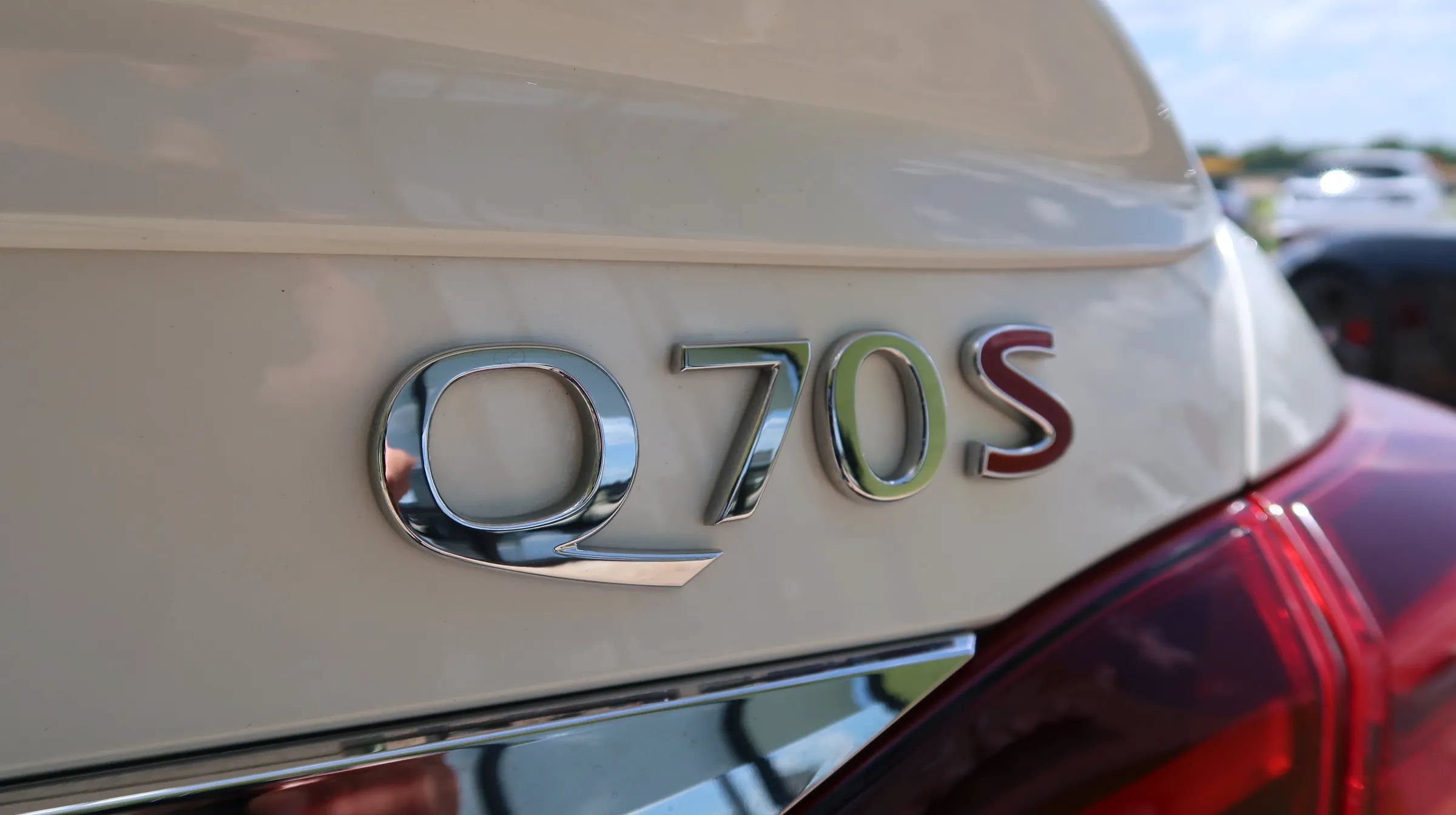 Used 2019 INFINITI Q70 Luxe w/ Sport Package RWD image 52