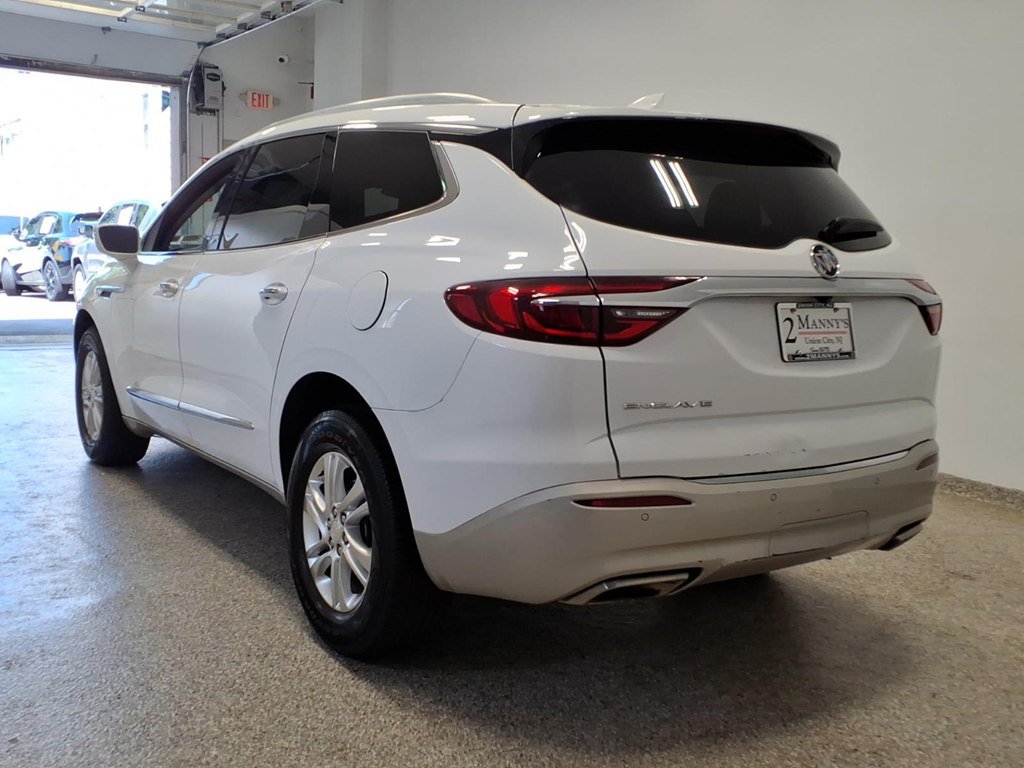 Used 2020 Buick Enclave Preferred FWD image 6