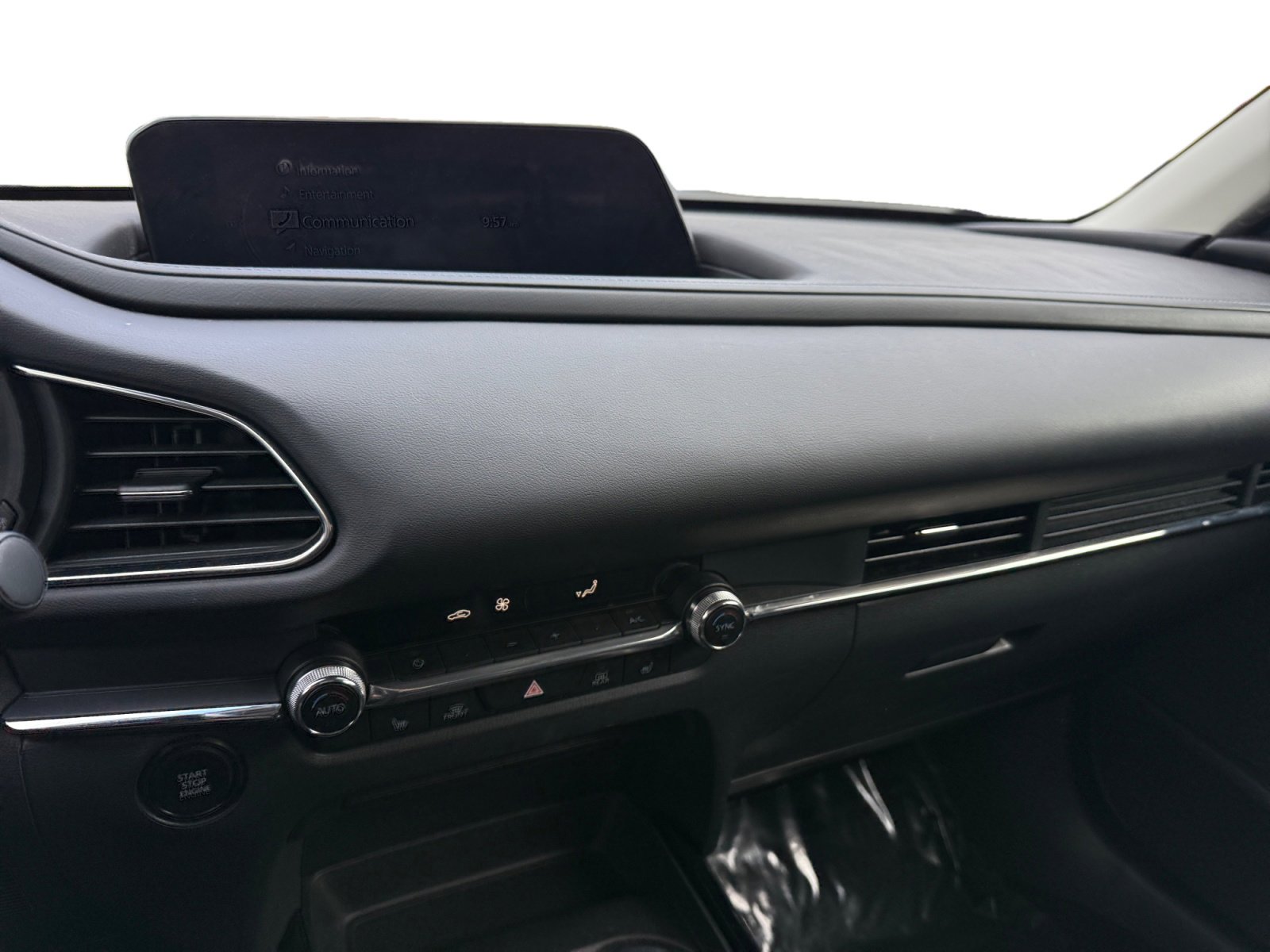 Certified 2023 MAZDA CX-30 AWD 2.5 S w/ Preferred Package image 12