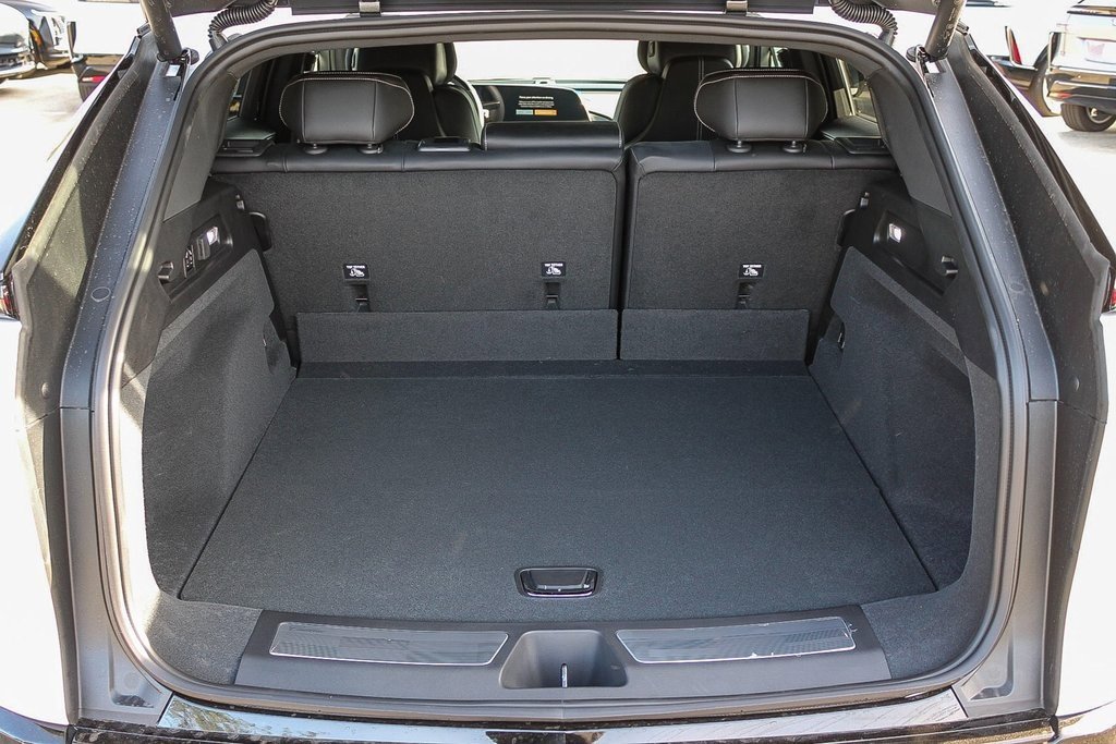 New 2025 Cadillac Lyriq Sport image 29