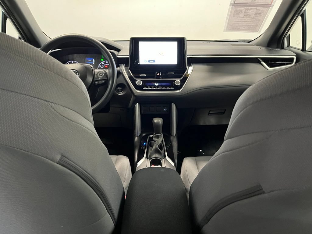 Used 2025 Toyota Corolla Cross AWD Hybrid image 17